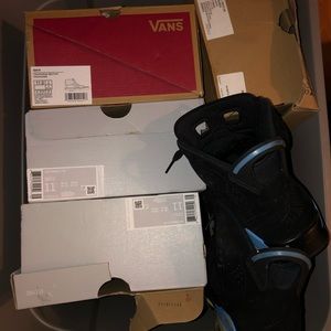 Sneaker Beater Box 5 pair Nike Jordan Vans Reebok